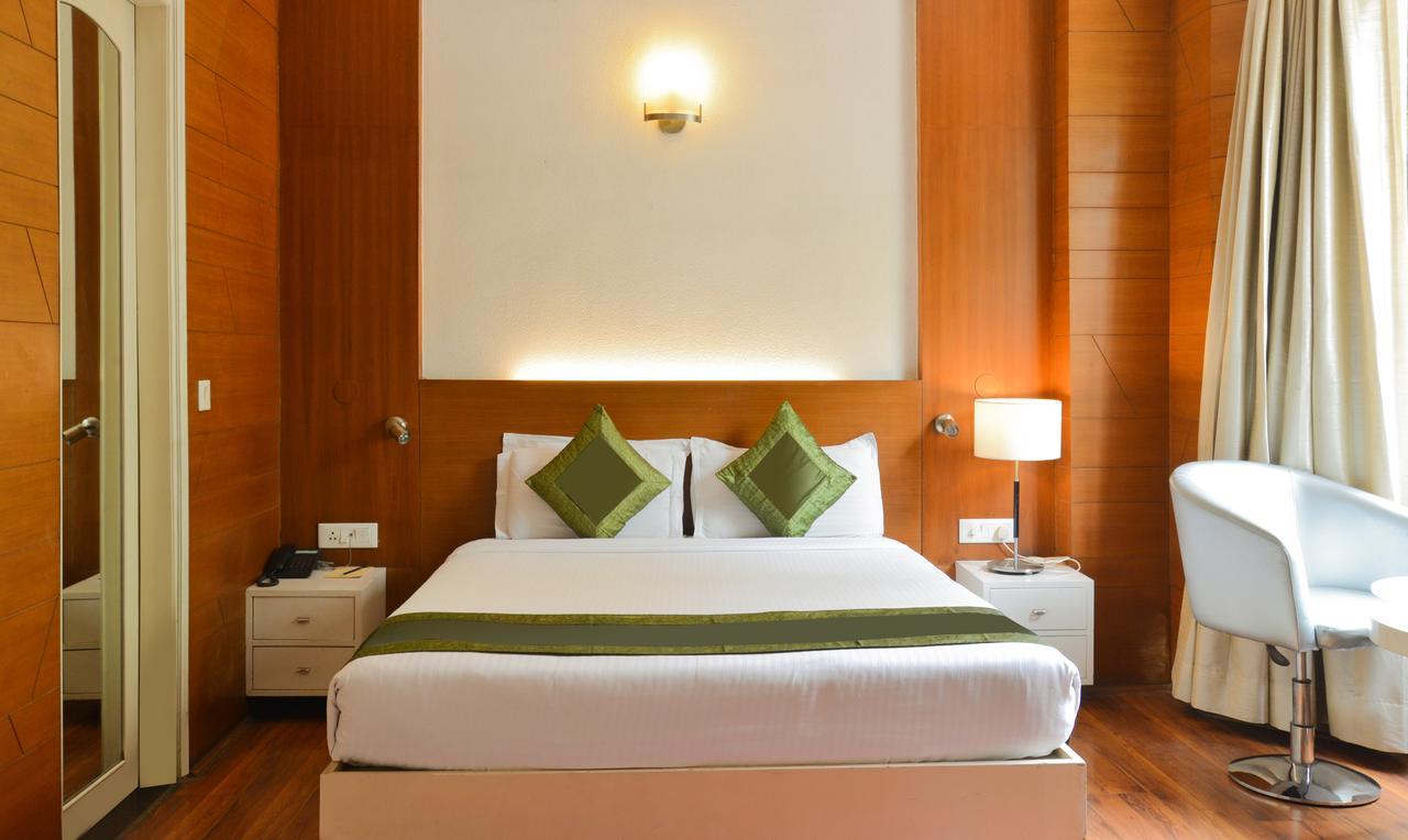 Treebo Check In By Oran Hotel New Delhi Exterior photo